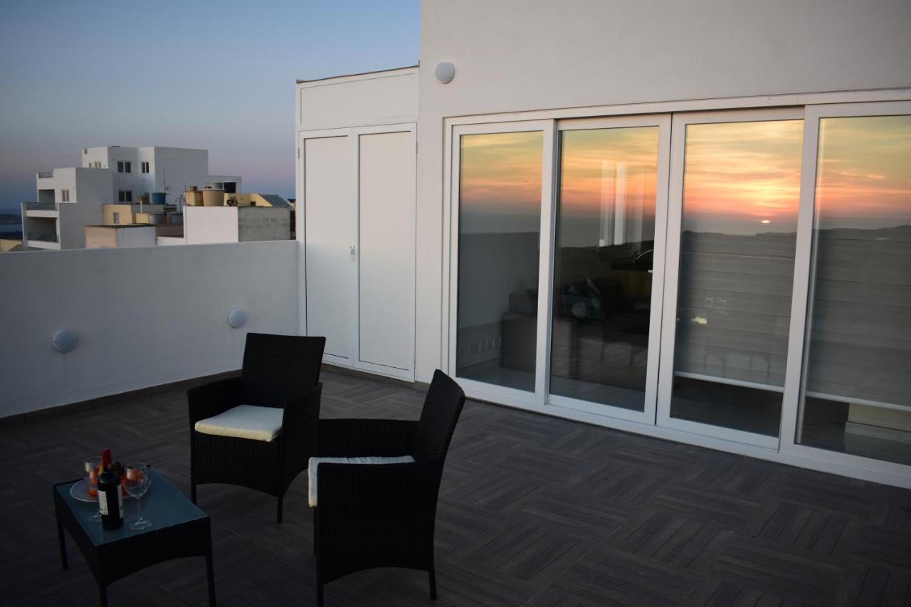 Sunset And Seaview Apartment -Brand New 멜리에하 외부 사진