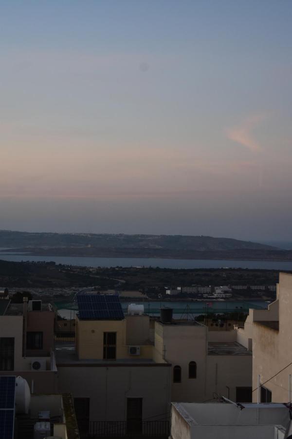 Sunset And Seaview Apartment -Brand New 멜리에하 외부 사진